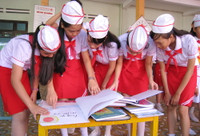 Học sinh vẽ tranh, thiết kế mô hình về Hoàng Sa – Trường Sa ảnh 3