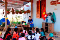 Kon Tum: Thư viện sách miễn phí của cô cán bộ xã phục vụ học sinh nghèo ảnh 3