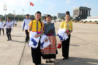 64 giáo viên miền ngược ngày đầu đến Thủ đô: Xúc động trào dâng ảnh 6