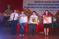 Đại học Vinh nhận bổ nhiệm Phó Hiệu trưởng và nhiều danh hiệu cao quý ảnh 8