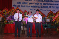 Đại học Vinh nhận bổ nhiệm Phó Hiệu trưởng và nhiều danh hiệu cao quý ảnh 9