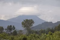 nhung dam may hinh dia bay dang so hinh anh 11