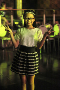 Phương Mỹ Chi trong sáng như thiên thần ngồi ghế giám khảo ảnh 4 Phương Mỹ Chi nhí nhảnh đi chấm thi sao Việt