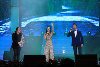 Thăng hoa cảm xúc trong đêm nhạc mừng Giáng sinh giữa Hà Nội ảnh 3