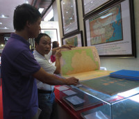 Khai mạc triển lãm “Hoàng Sa, Trường Sa của Việt Nam - những bằng chứng lịch sử và pháp lý“ ảnh 2