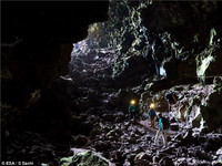 Con người sống được trên mặt trăng, sao Hỏa nhờ hang của núi lửa ảnh 1 Con người sống được trên mặt trăng, sao Hỏa nhờ hang của núi lửa ảnh 1