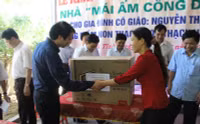 Những ngôi nhà chứa chan tình đồng nghiệp ảnh 4
