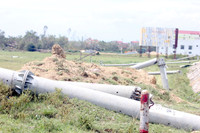 Quảng Bình: Nỗ lực hết mình khắc phục lưới điện sau bão ảnh 4 Quảng Bình: Nỗ lực hết mình khắc phục lưới điện sau bão ảnh 4