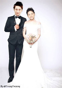 Hoài Lâm - Sơn Tùng M-TP đẹp đôi “chụp ảnh cưới“ ảnh 1