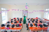 Lớp học 100% học sinh dân tộc thiểu số đạt trung bình trên 20 điểm khối C ảnh 4 Lớp học 100% học sinh dân tộc thiểu số đạt trung bình trên 20 điểm khối C ảnh 4