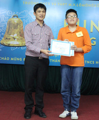 Chủ nhân Rung chuông vàng trường Lômônôxốp ảnh 14