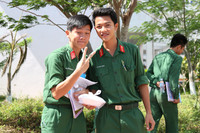 Niềm vui tình nguyện mùa thi ảnh 10