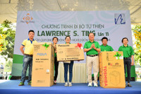 Hơn 14.000 người tham gia đi bộ từ thiện ảnh 8