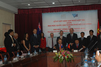 Trường ĐH Khoa học tự nhiên (ĐHQG TP HCM) và Trường ĐH AUT ký kết ghi nhớ hợp tác ảnh 1