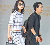 Những người đẹp bị nghi là người lưỡng tính ảnh 1