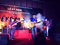 Đại học Kiến Trúc Hà Nội: Tưng bừng chào đón ngày Học sinh, sinh viên ảnh 1 Đại học Kiến Trúc Hà Nội: Tưng bừng chào đón ngày Học sinh, sinh viên ảnh 1