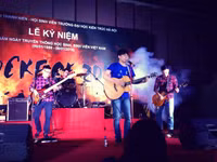 Đại học Kiến Trúc Hà Nội: Tưng bừng chào đón ngày Học sinh, sinh viên ảnh 1