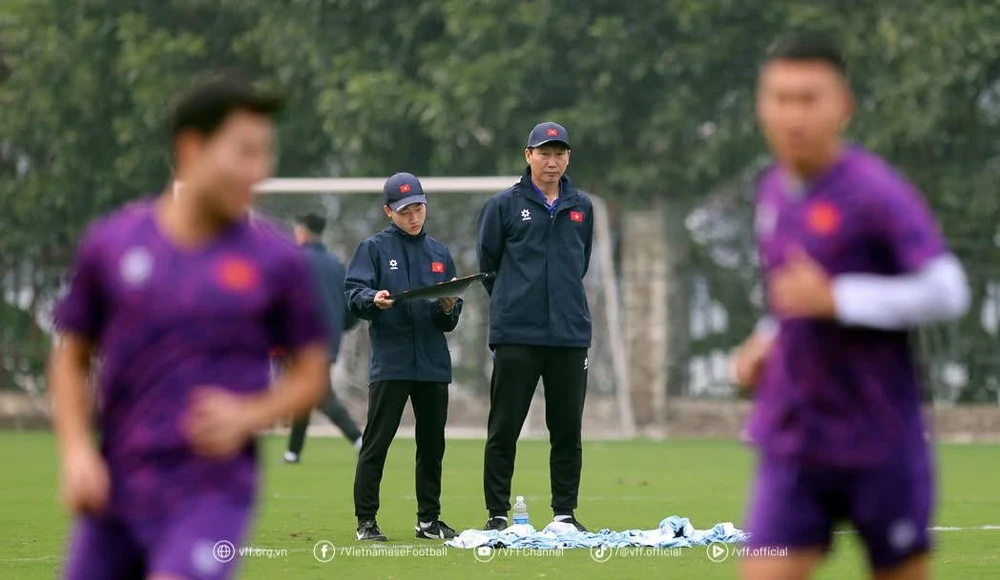 ĐT Việt Nam nhận tin dữ từ trụ cột CLB CAHN, HLV Kim Sang Sik lo sốt vó trước VL Asian Cup 2027