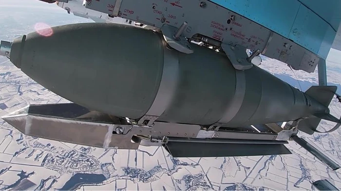 Bom FAB-500T với tầm xa 160 km xuất hiện trên chiến trường