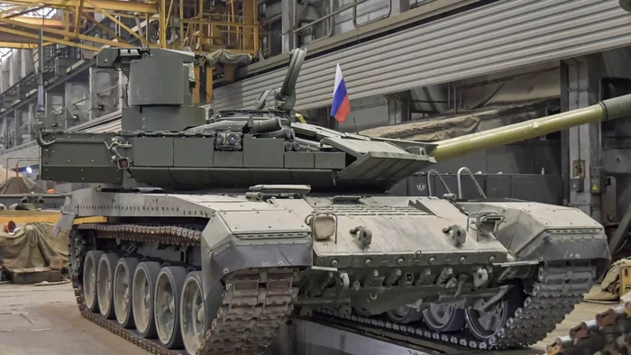 Uralvagonzavod đã gửi một chuyến tàu chở đầy xe tăng T-90M ra tiền tuyến