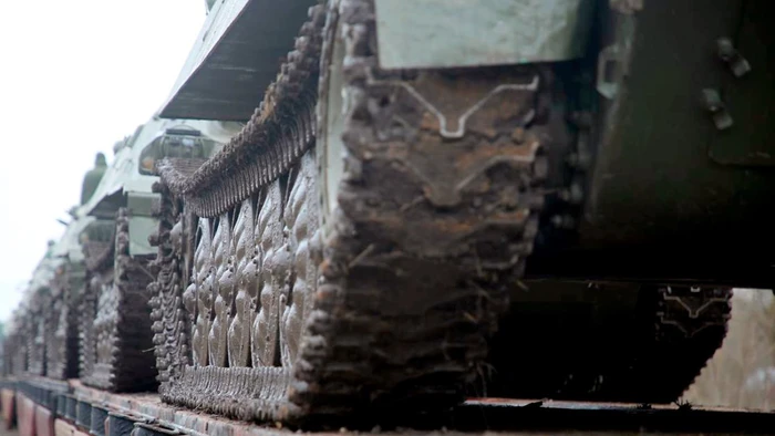 Belarus gửi lô hàng quân sự đặc biệt đến căn cứ dự trữ xe tăng của Nga