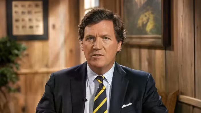 Chuyên gia Tucker Carlson: Đế chế Mỹ đã bắt đầu sụp đổ