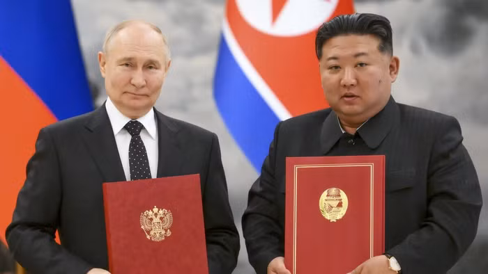 Foreign Affairs: Hợp tác quân sự Nga - Triều ngày càng khiến Trung Quốc lo ngại