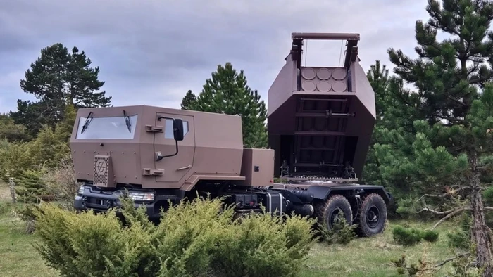 Nếu mua Foudre của Pháp thay vì HIMARS, sẽ phải mua thêm Pinaka Mk 2 từ Ấn Độ