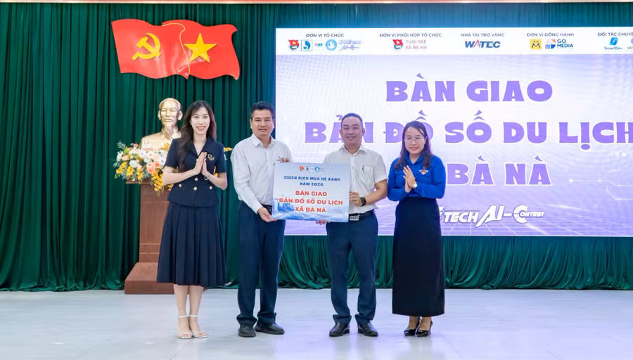 ban-giao-ban-do-du-lich-so.jpg
