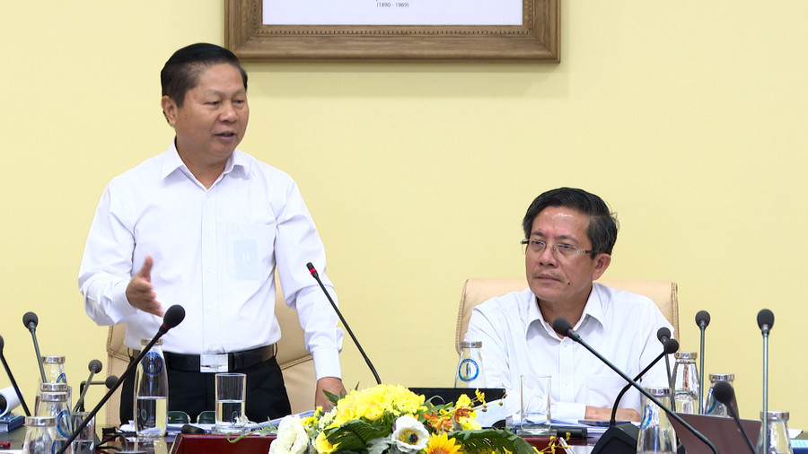 Thứ trưởng Bộ GD&ĐT Lê Tấn Dũng phát biểu tại buổi làm việc với UBND TP Đà Nẵng. (Ảnh: D.Hương). khu-do-thi-dai-hoc-da-nang-hop-dieu-chinh-quy-hoach.png