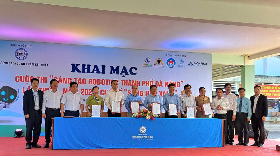 Lễ ký kết hợp tác giữa Trường Đại học Sư phạm Kỹ thuật và các trường phổ thông tại TP Đà Nẵng nhằm thúc đấy hoạt động giáo dục STEM. su-pham-ky-thuat-dai-hoc-da-nang.jpg