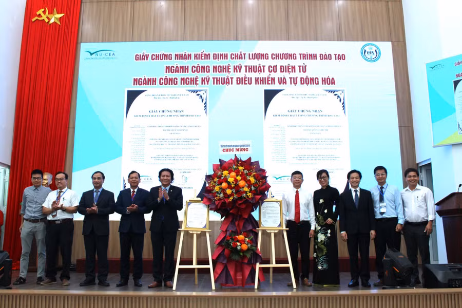 Đại học Sư phạm Kỹ thuật Đà Nẵng.jpg