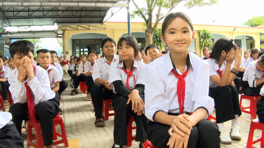 Học sinh Trường THCS Trà Mai (xã Nam Trà My, TP Đà Nẵng). Ảnh: Thông tin xã Nam Trà My.