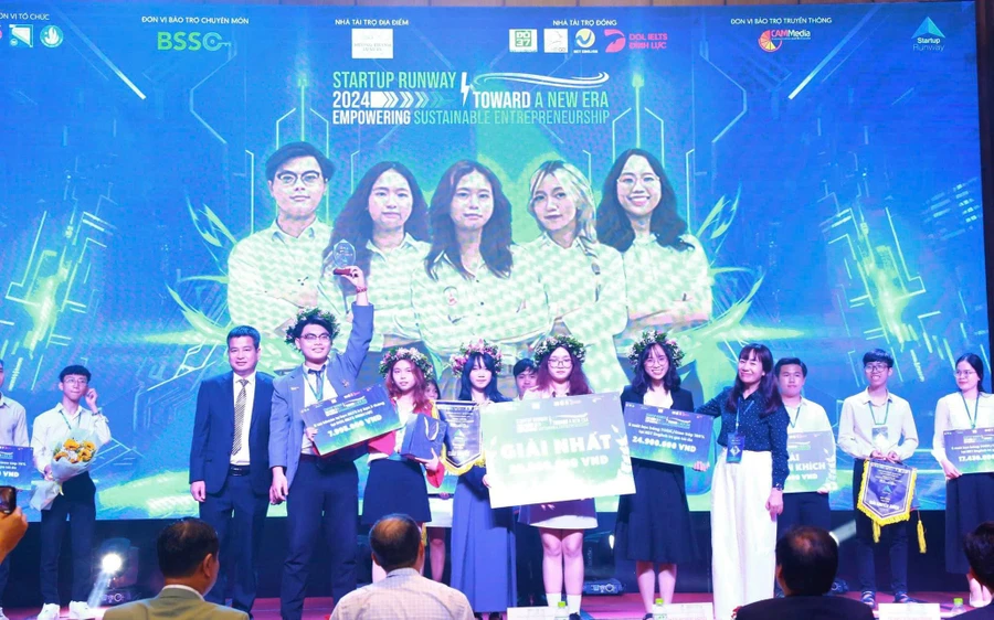 Dự án BINKS - Màu mực thực vật - Hướng đi mới cho nông nghiệp xanh của nhóm sinh viên đạt giải Nhất cuộc thi Học sinh, Sinh viên với ý tưởng khởi nghiệp năm 2024. 