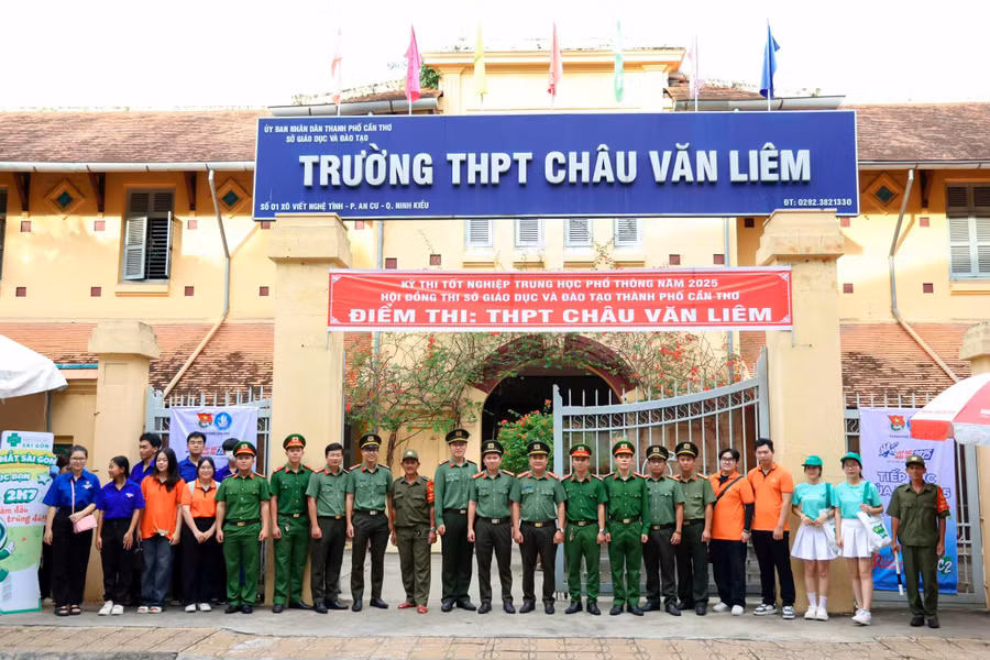 cong-an-can-tho-dam-bao-an-toan-ky-thi-6.jpg
