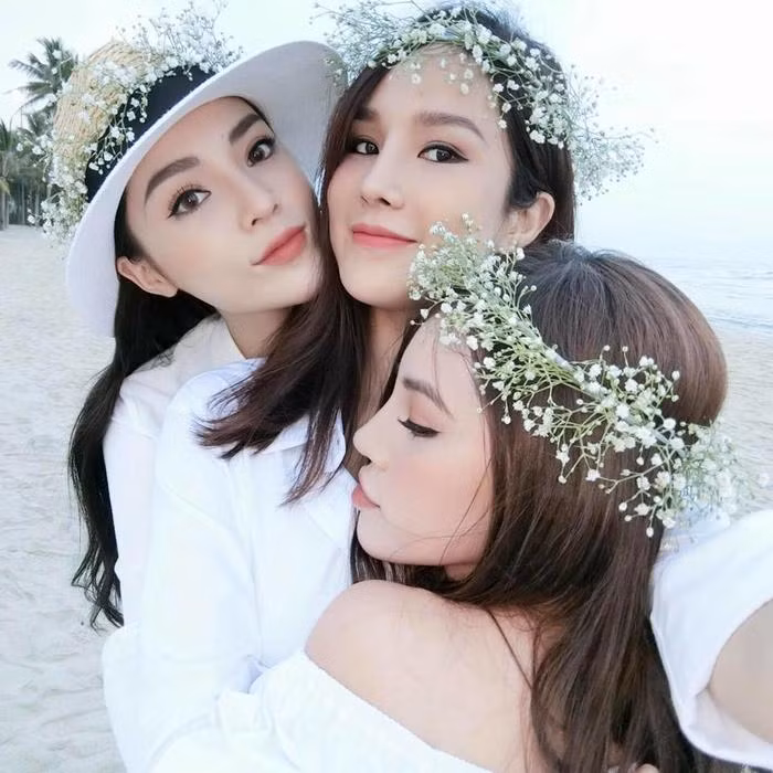 Hội chị em Huyền Baby,Hạnh Sino... chẳng chung huyết thống vẫn giống nhau như tạc ảnh 6