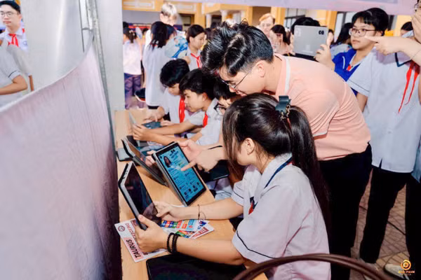 Ngày hội hướng nghiệp, trải nghiệm tại Trường THCS Ngô Quyền.
