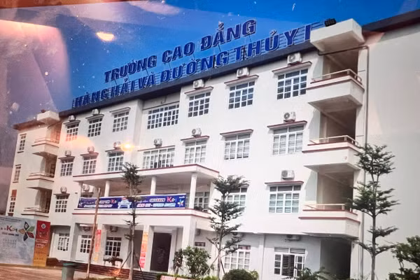 Trường Cao đẳng Hàng hải và Đường thủy I (Ảnh minh hoạ).