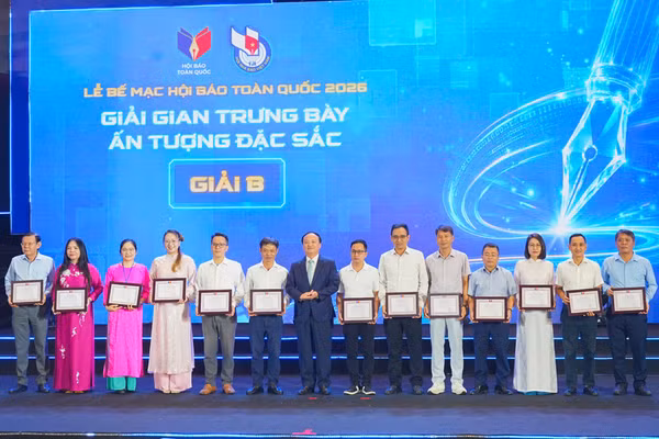Báo Giáo dục và Thời đại đã được trao giải B - Gian trưng bày ấn tượng đặc sắc.