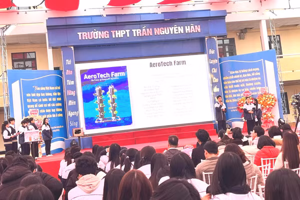 Chuyên đề tại Trường THPT Trần Nguyên Hãn.