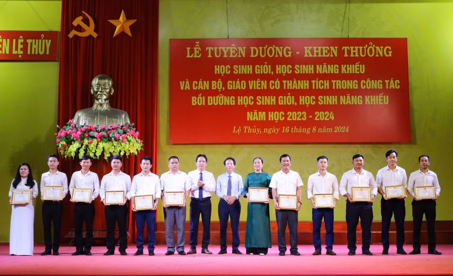 tuyen-duong-thay-co-hinh5.JPG