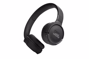 Người đeo tai nghe tám giờ mỗi ngày nên chọn in-ear, on-ear hay over-ear?