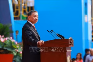 Tổng Bí thư Tô Lâm đọc diễn văn Kỷ niệm 50 năm Ngày Giải phóng miền Nam, thống nhất đất nước. (Ảnh: TTXVN)