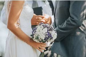 Tử vi 12 con giáp ngày 24/9: Tỵ tính chuyện trăm năm