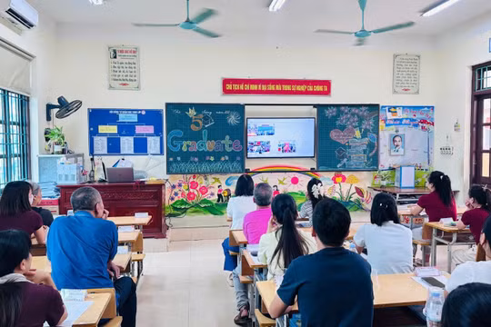 Họp phụ huynh cuối năm học 025-2026 tại Trường Tiểu học Phú Lâm 1 (Bắc Ninh). Ảnh: websites nhà trường.