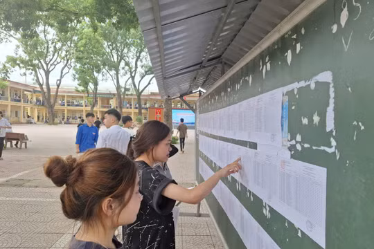Đề xuất năm 2028 giảm xuống 1 phương thức đăng ký xét tuyển vào từng ngành đào tạo, từng chương trình đào tạo; xét tuyển thẳng, cử tuyển không tính vào giới hạn này.