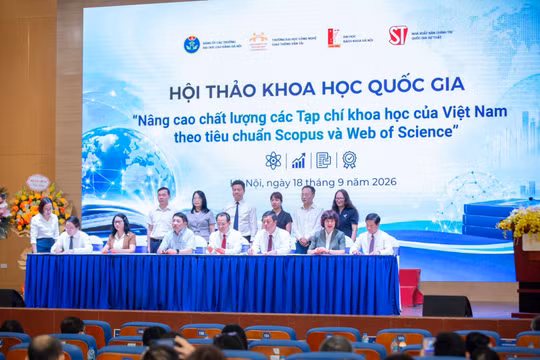 Ký Biên bản cam kết ghi nhớ về phối hợp nâng cao chất lượng tạp chí khoa học Việt Nam theo chuẩn quốc tế giai đoạn 2026 - 2030.