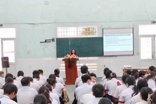 Phát huy vai trò đồng hành của cha mẹ học sinh theo hướng thực chất