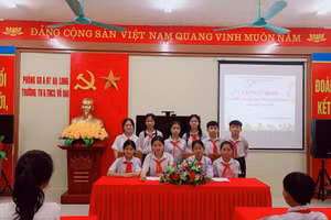 Trường TH&THCS Vũ Oai (TP Hạ Long) phát động “Xây dựng trường học không khói thuốc lá” năm học 2023-2024.