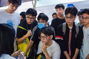 Bộ GD&ĐT siết chuẩn đầu ra, kiểm soát nguy cơ lạm phát điểm số đại học